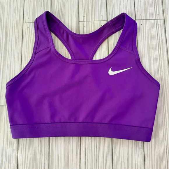 Nike | Swoosh Dri-Fit Sports Bra - Size M - Picture 1 of 4